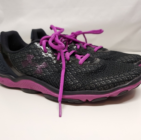 under armour micro g sting tr